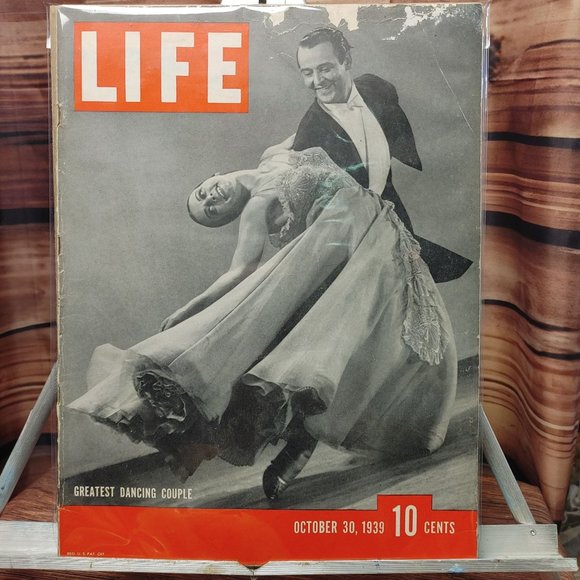 Life Other - Vintage LIFE Magazine | October 30, 1939 " Greatest Dancing Couple " GC